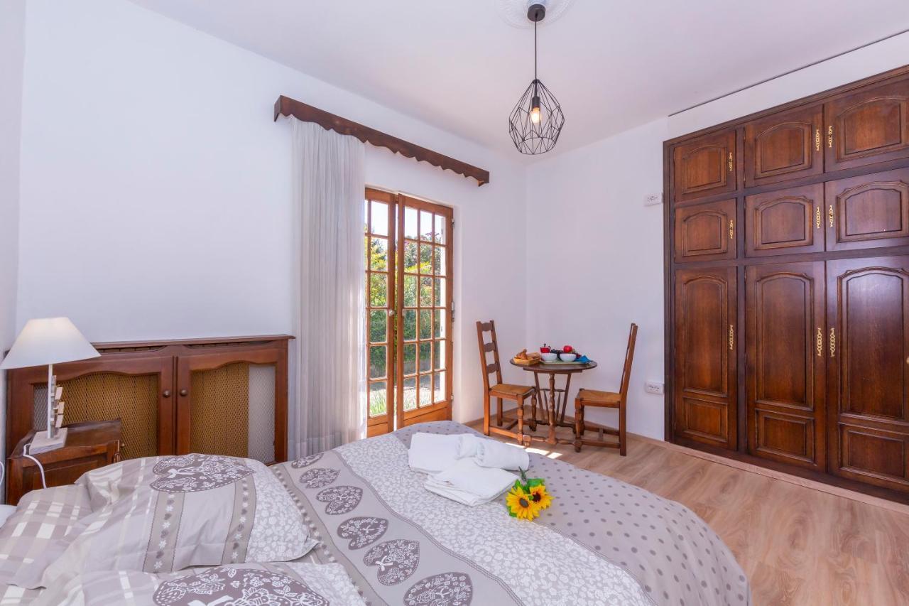 Villa Martine Au Bord Du Lac - Happy Rentals Cadrezzate Eksteriør billede