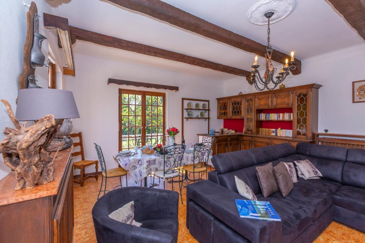 Villa Martine Au Bord Du Lac - Happy Rentals Cadrezzate Eksteriør billede